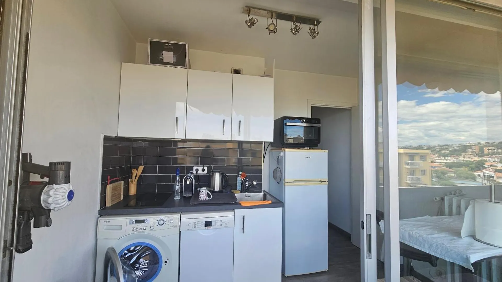 Studio Charmant Avec Parking Prive Cagnes-sur-Mer 0*,