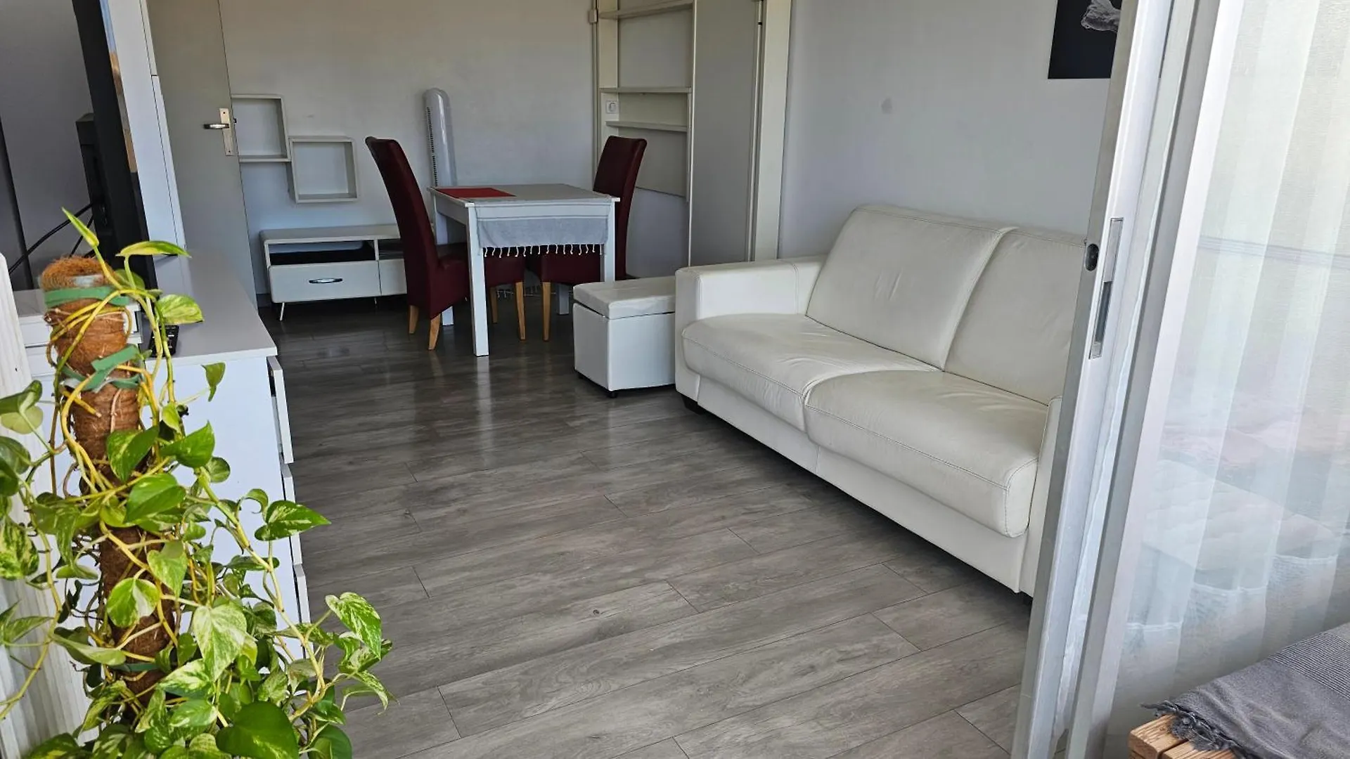 Studio Charmant Avec Parking Prive Cagnes-sur-Mer 0*,  France