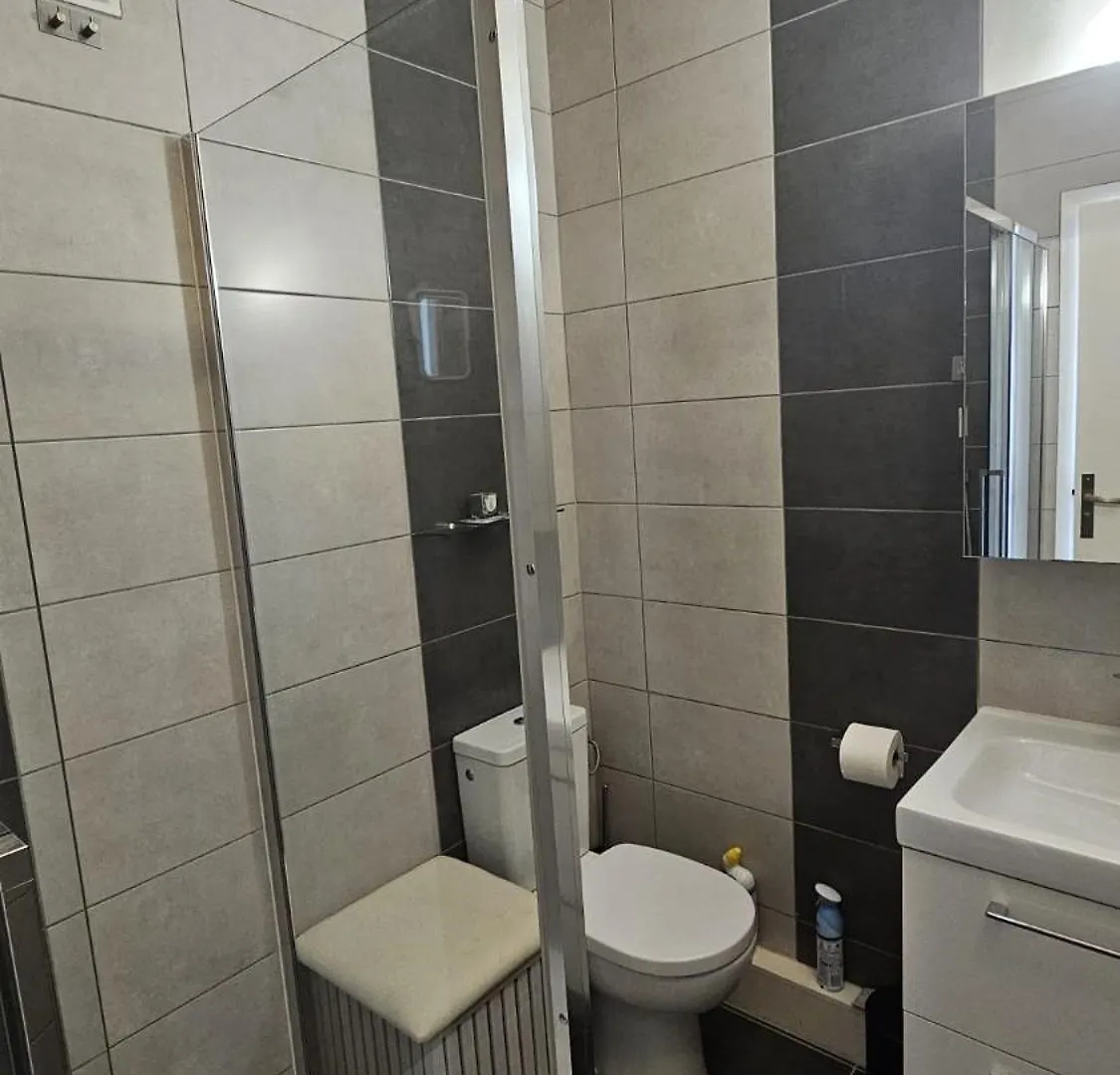 Studio Charmant Avec Parking Prive Cagnes-sur-Mer 0*,  France