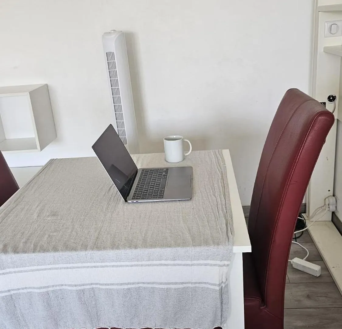Studio Charmant Avec Parking Prive Cagnes-sur-Mer
